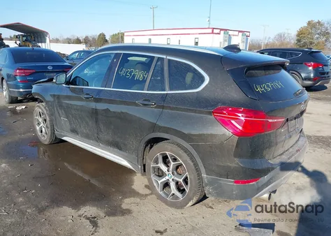 2016 BMW X1 xDrive28I z USA, uszkodzony, nr VIN WBXHT3C37GP881303